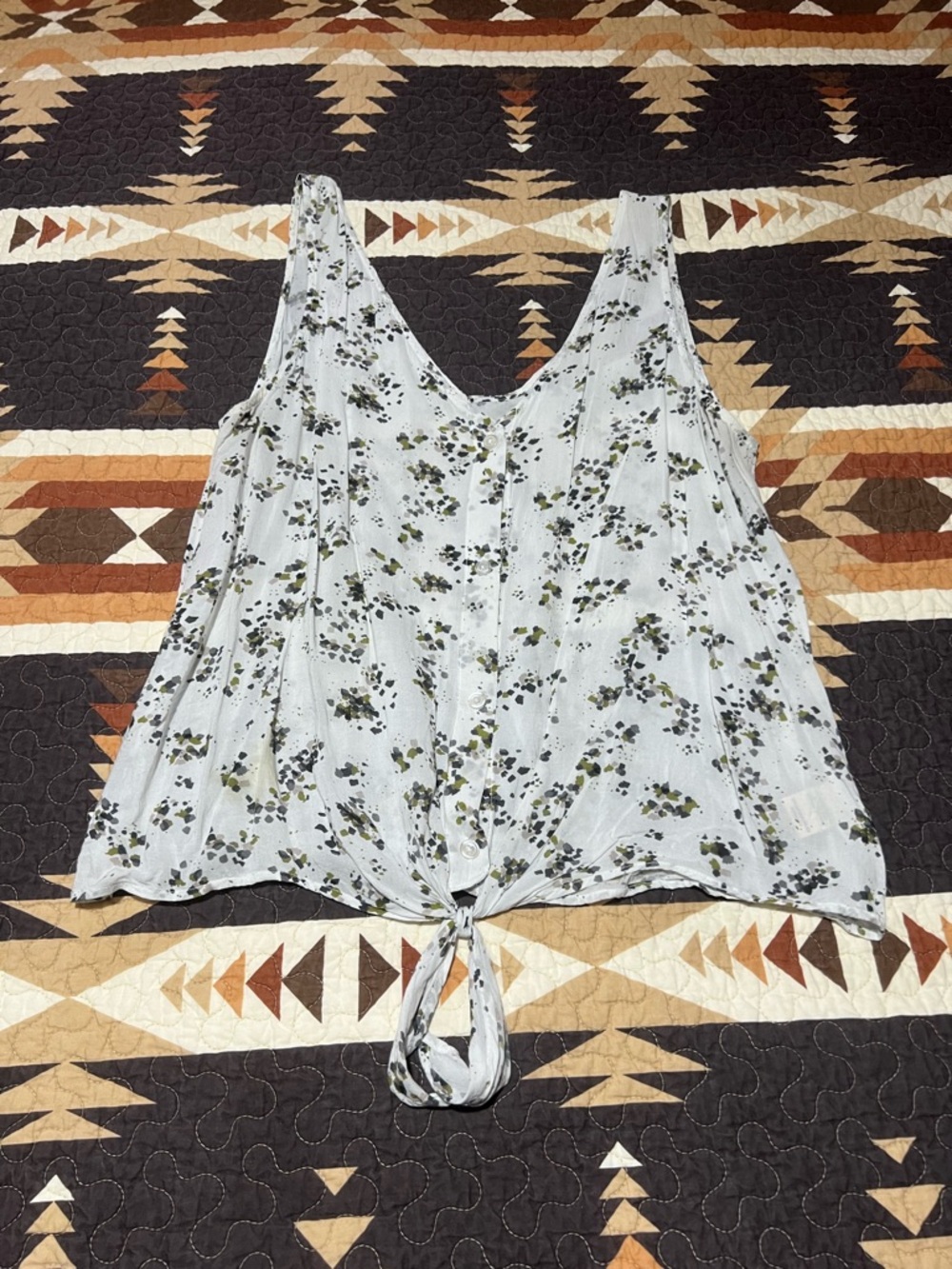 cloth & stone Light Blue Floral Tie-Front Tank